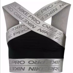 NWT Nike Pro Sports Bra Size Small